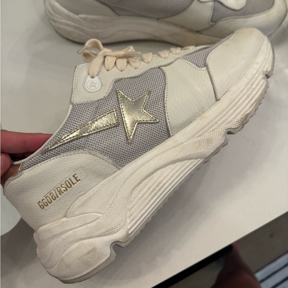 EUC RUNNING SOLE GOLDEN GOOSES - Picture 6 of 7